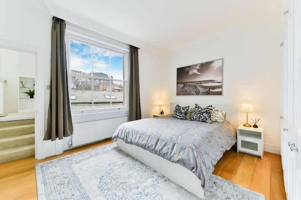 Knightsbridge Stylish Two Bedroom Apartment لندن المظهر الخارجي الصورة